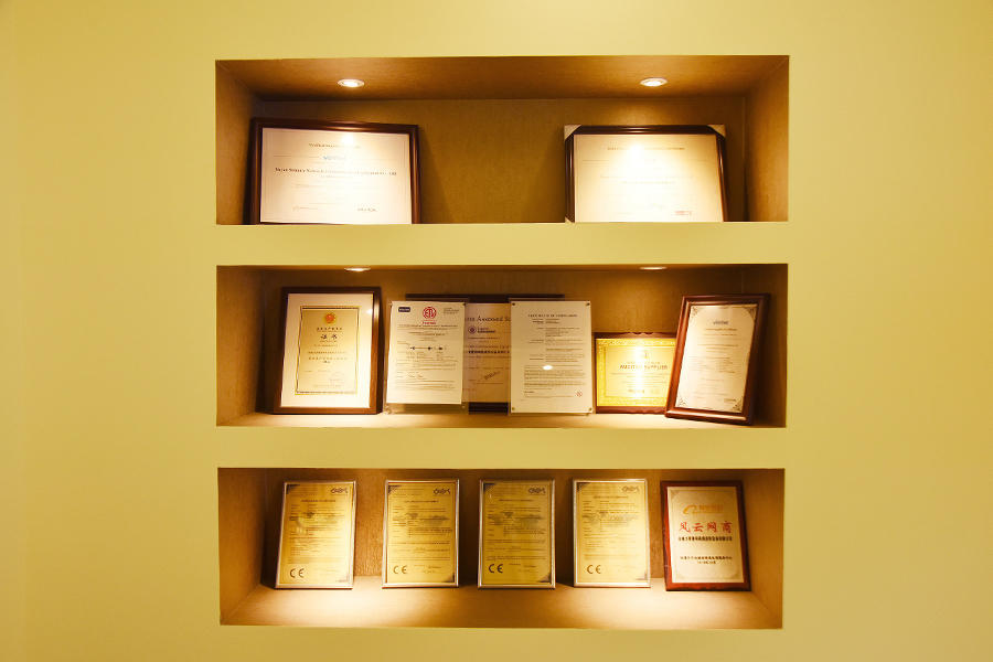 Certificate of honor exhibition area