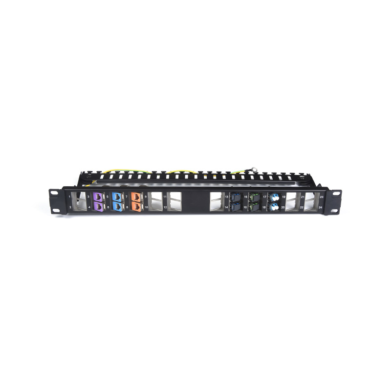 SMT-2052-24P-FTP 24 Port Blank Angled Keystone Shielded Patch Panel